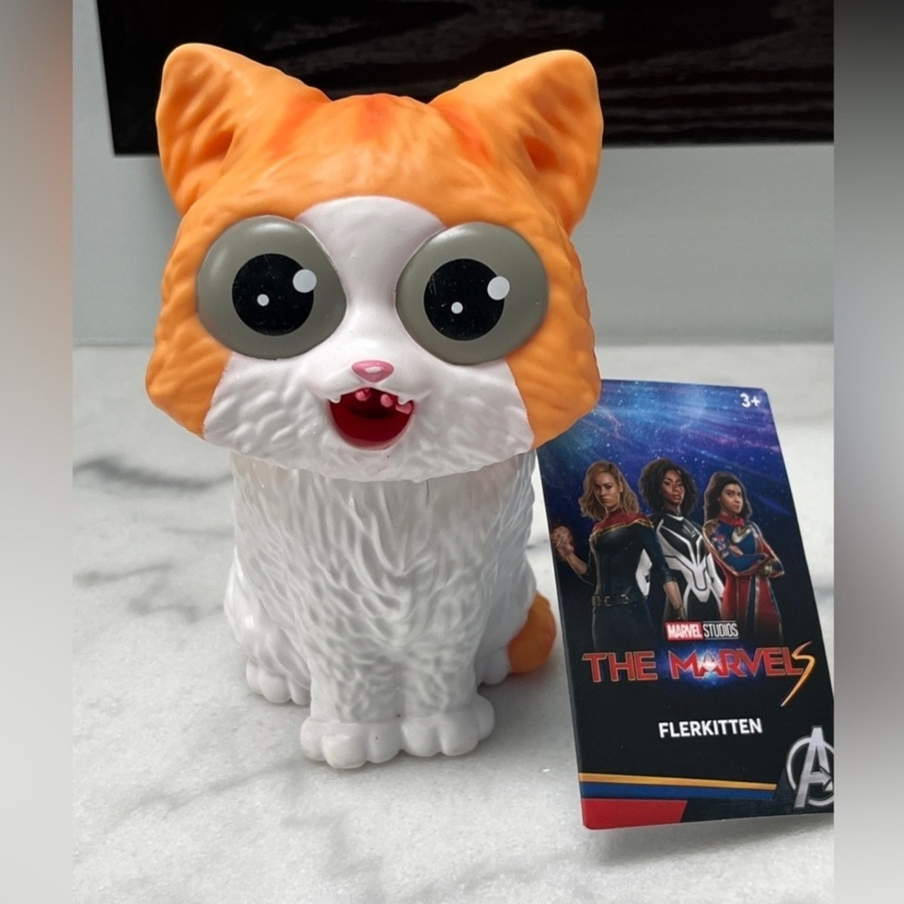Marvel Flerkitten Orange and White Collectible
